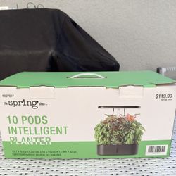 10 Pods Intelligent Planter 