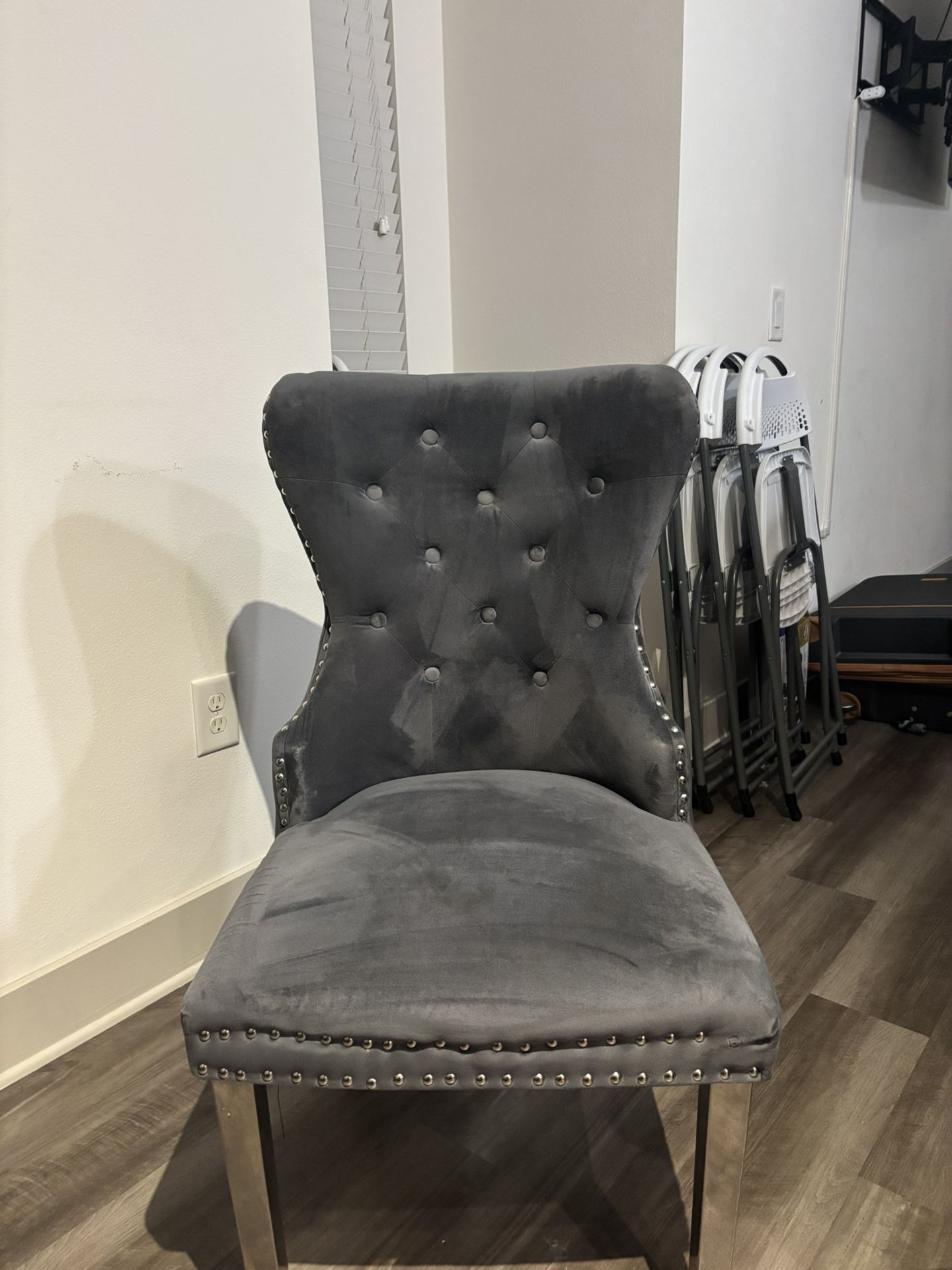 4 Grey Velvet Dining Table Chairs For Sale 