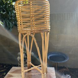 Rattan BOHO Plant Stand Holder for Sale in Artesia, CA - OfferUp