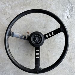 Restored OEM Datsun 240z Steering W
