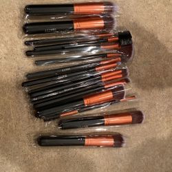 makeup brushes