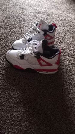 Jordan 4s