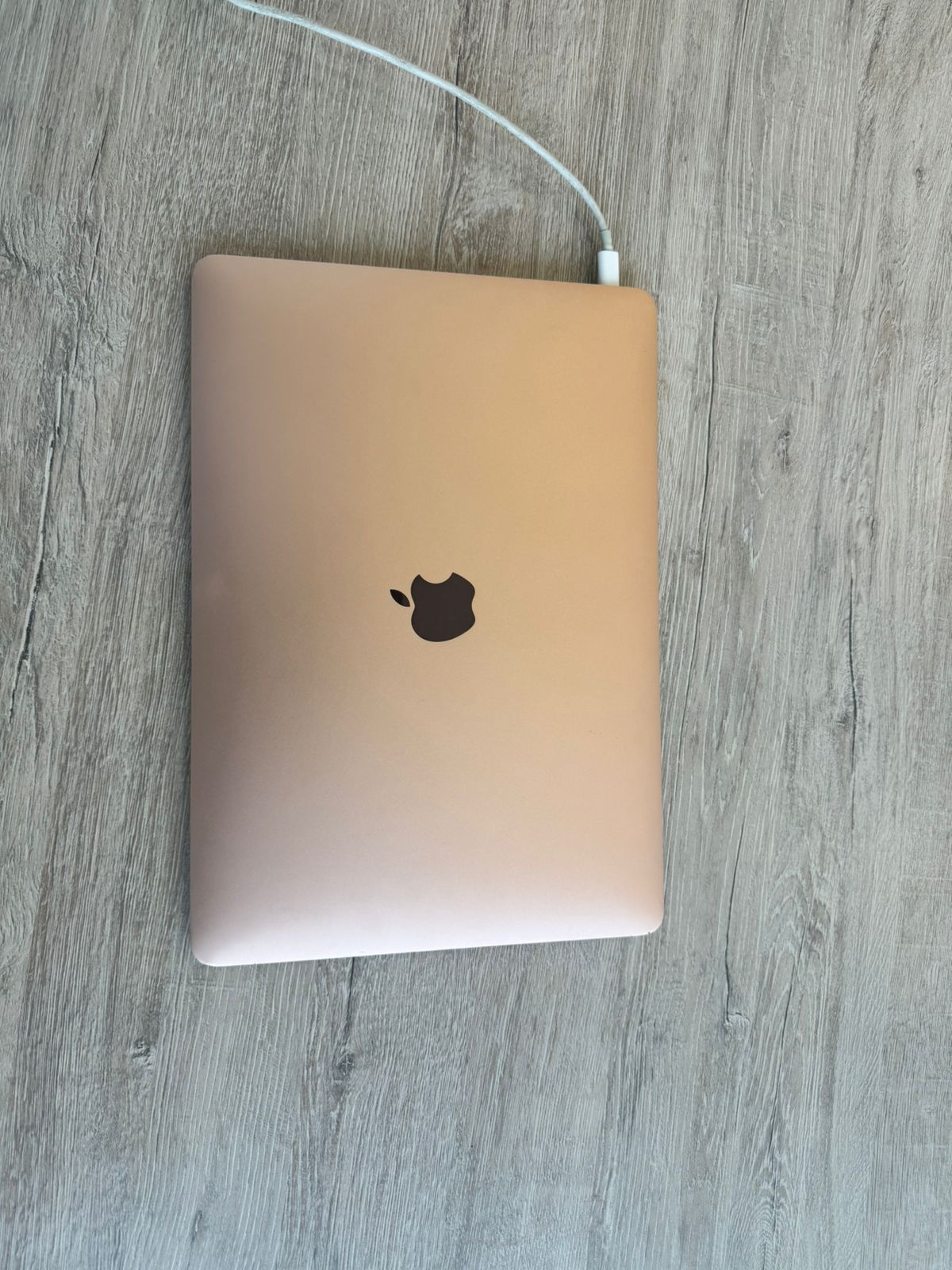 2019 MacBook Air (Rose Gold)