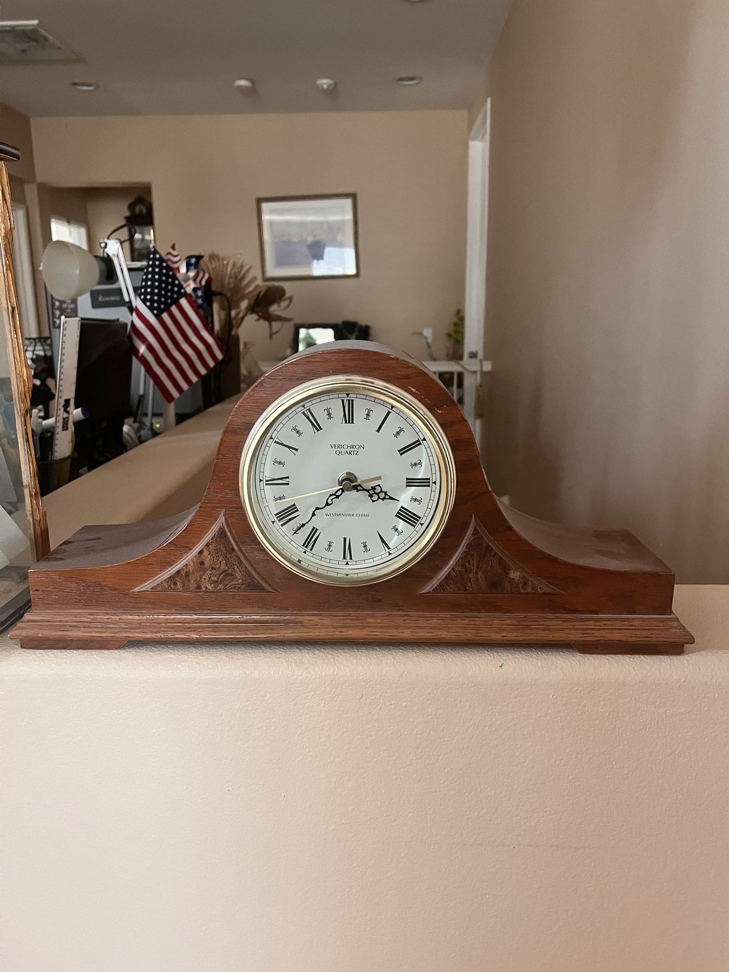 Vintage Antique Verichron Quartz Westminister Chime Time Camelback Mantle / Shelf Clock