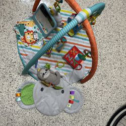 Free Baby Play Mat And Toys
