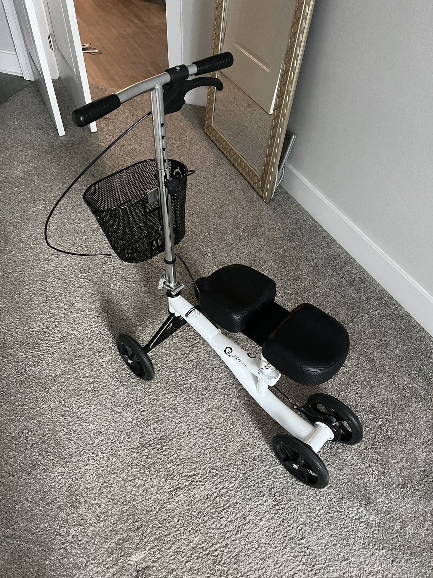 Roscoe Medical Knee Scooter