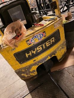 Hyster Forklift and Charger