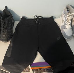 Nike Tech Black Pants