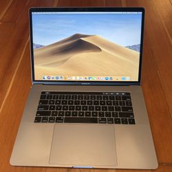 Macbook Pro 15" - 2018 - 2.2 GHz, Intel Core i7, 16GB, A1990
