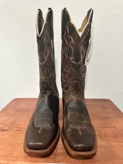 Shyanne Women’s Western Boots Size 9M Yuma Orix Flame Stitch