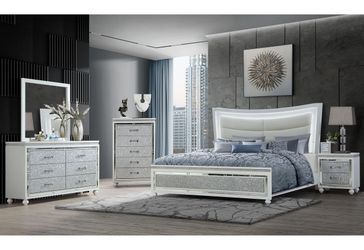4-Piece Queen Bedroom Set – Bed, Dresser, Mirror & Nightstand | Delivery & Setup Available