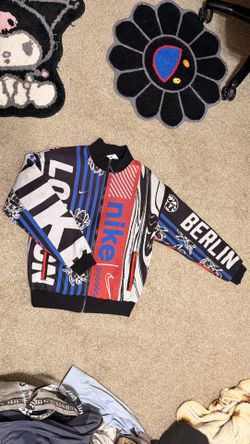 Nike International Jacket