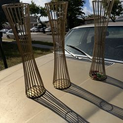 3 Metal post decoration For  15dlls