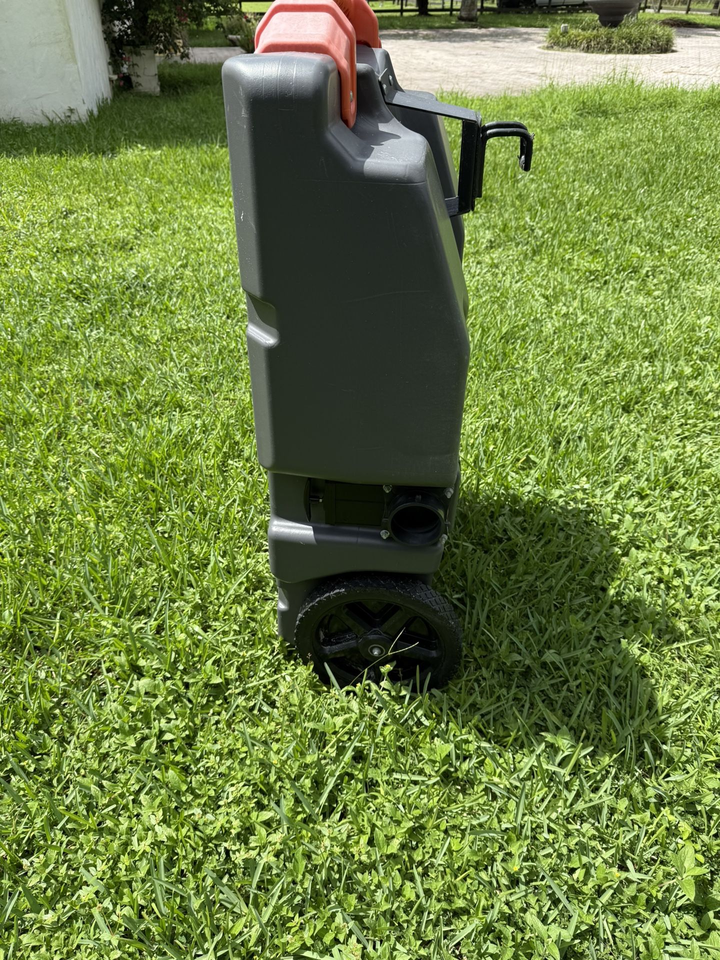 RV Portable Tank
