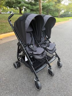 Maxi-Cosi Dana For2 double stroller