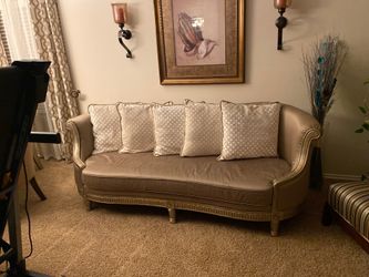 Antique sofa well built