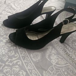 Dress Shoes, Size 8