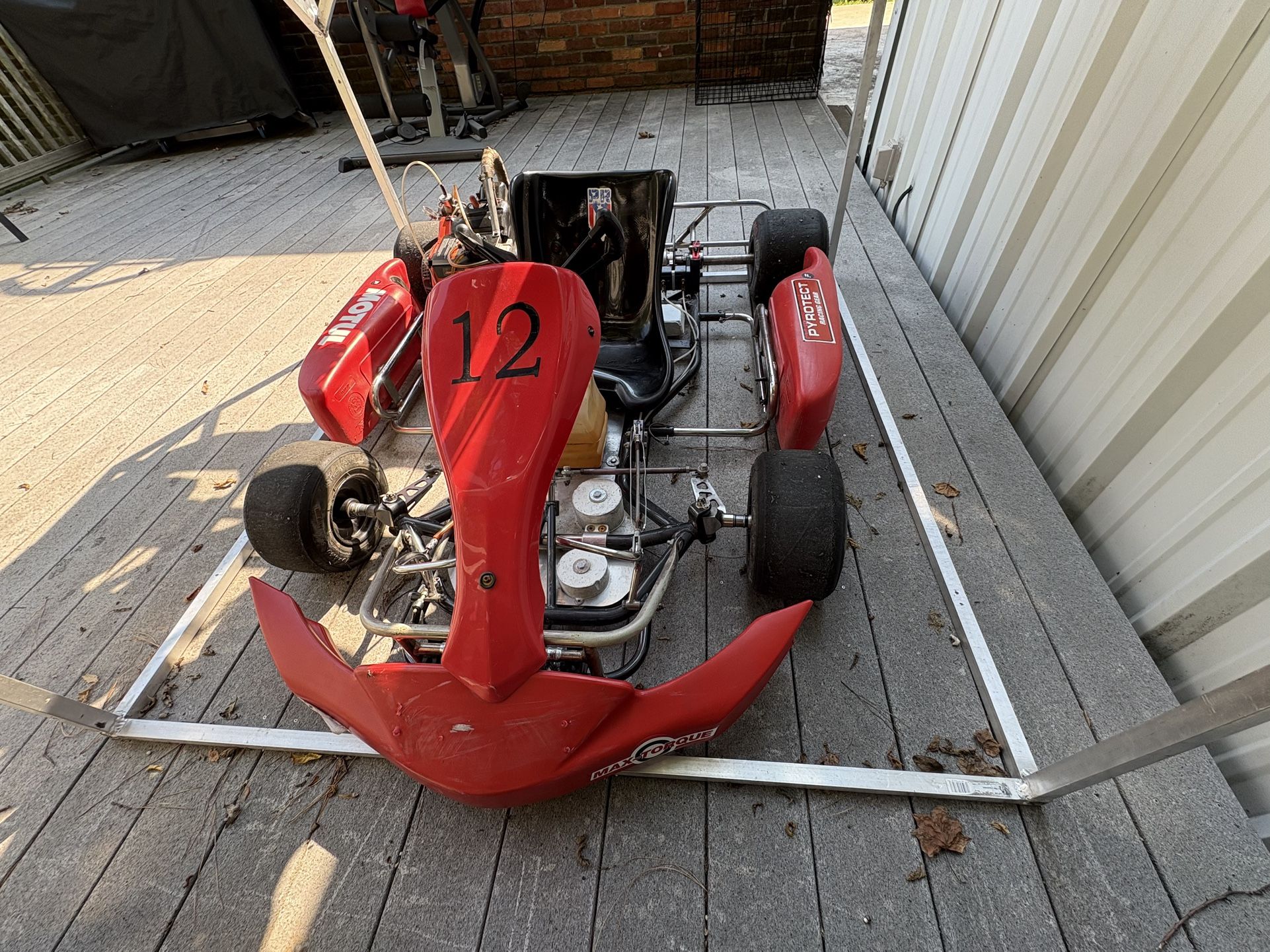 Racing go kart Briggs and Stratton L206 engine