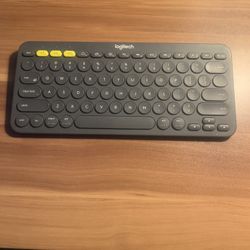 Logitech Wireless Keyboard 