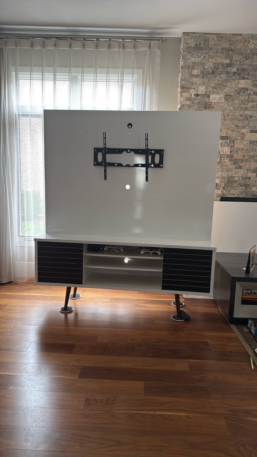 Manhattan Comfort TV Stand
