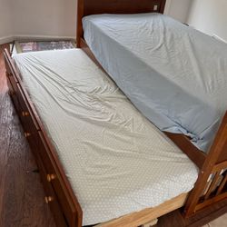 Twin Sized Trundle Bed