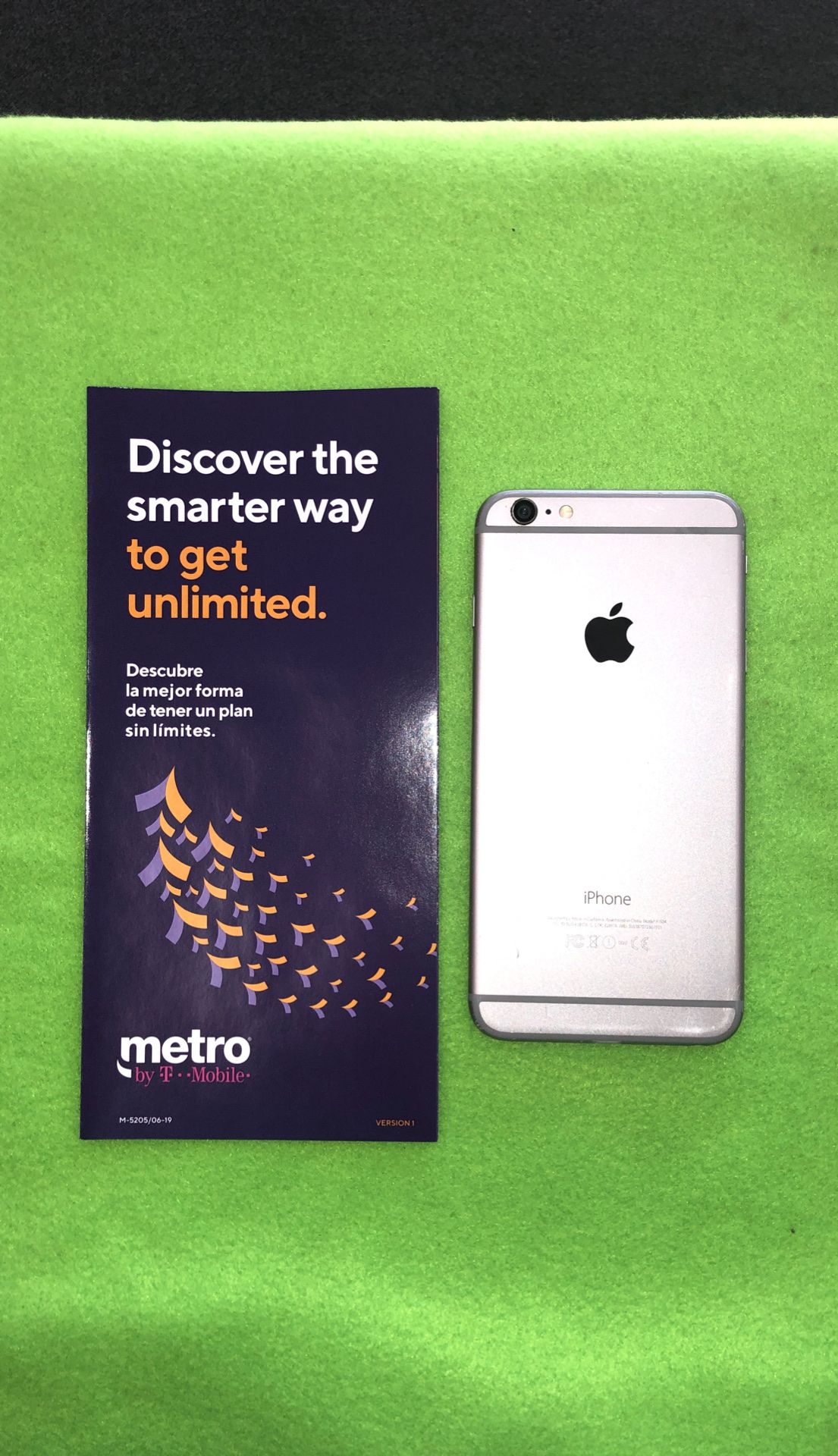 BUY AN IPHONE PLUS AND GET YOUR FIRST MONTH WITH METROPCS FOR FREE