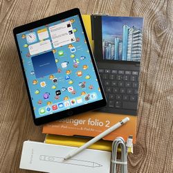 Apple iPad Air 3rd Generation (10.5” screen) 64GB With zagg Keyboard and Pencil 