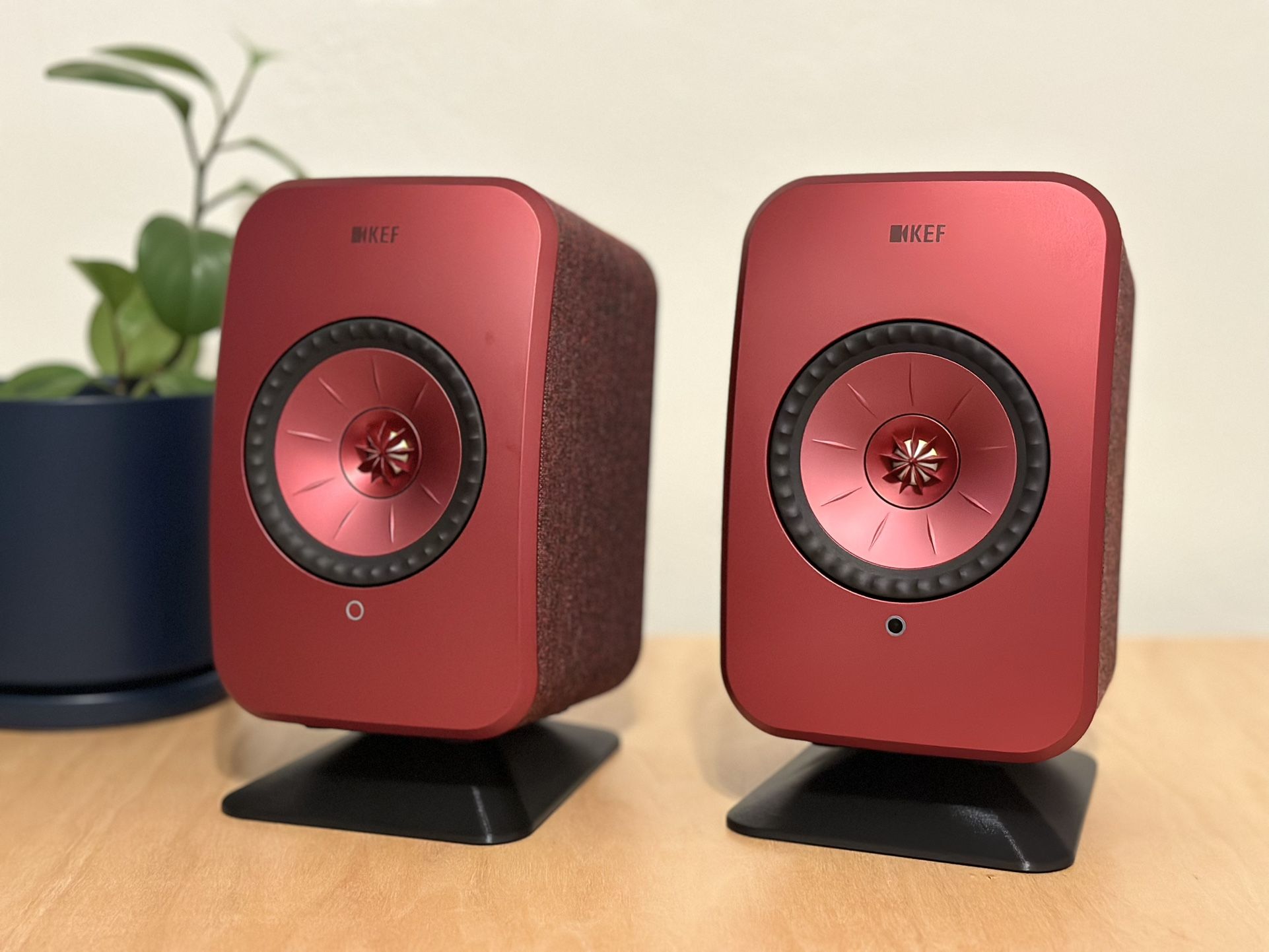 Desktop Speaker Stands for KEF LSX I and II