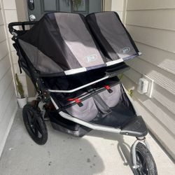 BOB Double Stroller . Perfect for Run/ Hike/ Beach