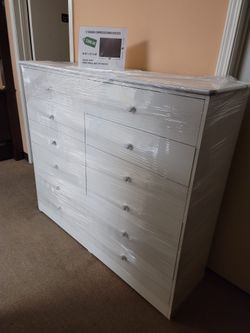 12 Drawer Dresser
