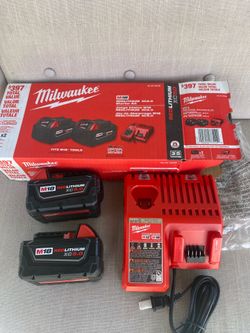 MILWAUKEE M18 BATTERYS 5.0 XC REDLITHIUM SET AND CHARGER NEW IN BOX $175 Firm YES FIRM NEW