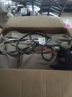 Queen size air mattress with pump