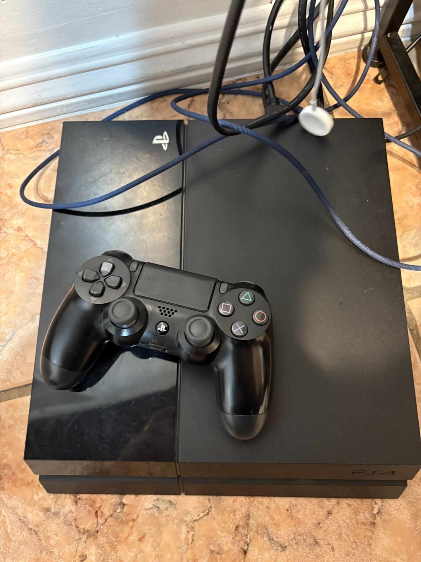 PS4