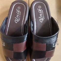 100ct. New Men's Sandals