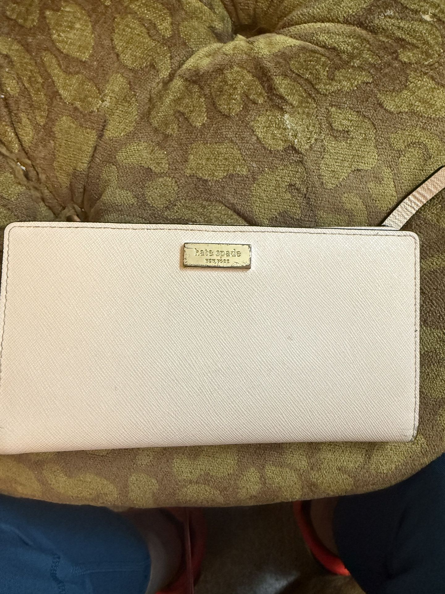 Cute Kate Spade Light Pink Wallet.