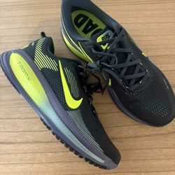 Nike Vomero 18 - Volt/Purple/Green - Men's Sz 10.5