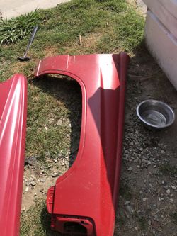 Set Of Side Fender For Tacoma 96 Will Fit Other Years