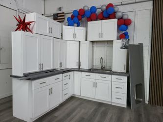 Kitchen Cabinets set