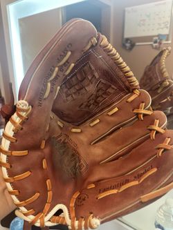 Mizuno 12'' softball fastpitch glove