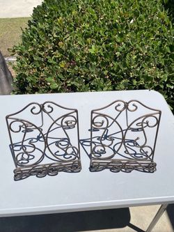 X2 💎 PRINCESS HOUSE 💎 Metal Meridian Book Stand ✨NEW✨