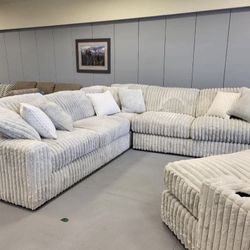 New 🌀STUPENDOUS ALLOY 3-PIECE SECTIONAL