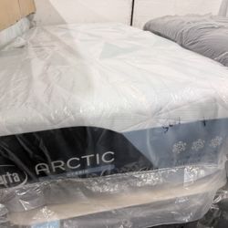 TWIN XL MATTRESS SERTA ARCTIC HYBRID SOFT (SPLIT KING $1399)
