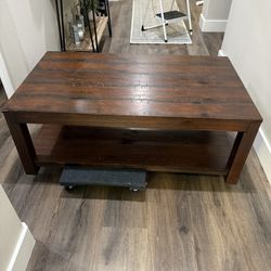 Coffee Table NEED GONE