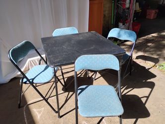 Card Table With 4 Padded Chairs 