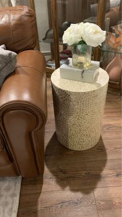 End table
