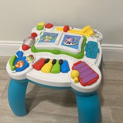 LeapFrog Learn and Groove Musical Table