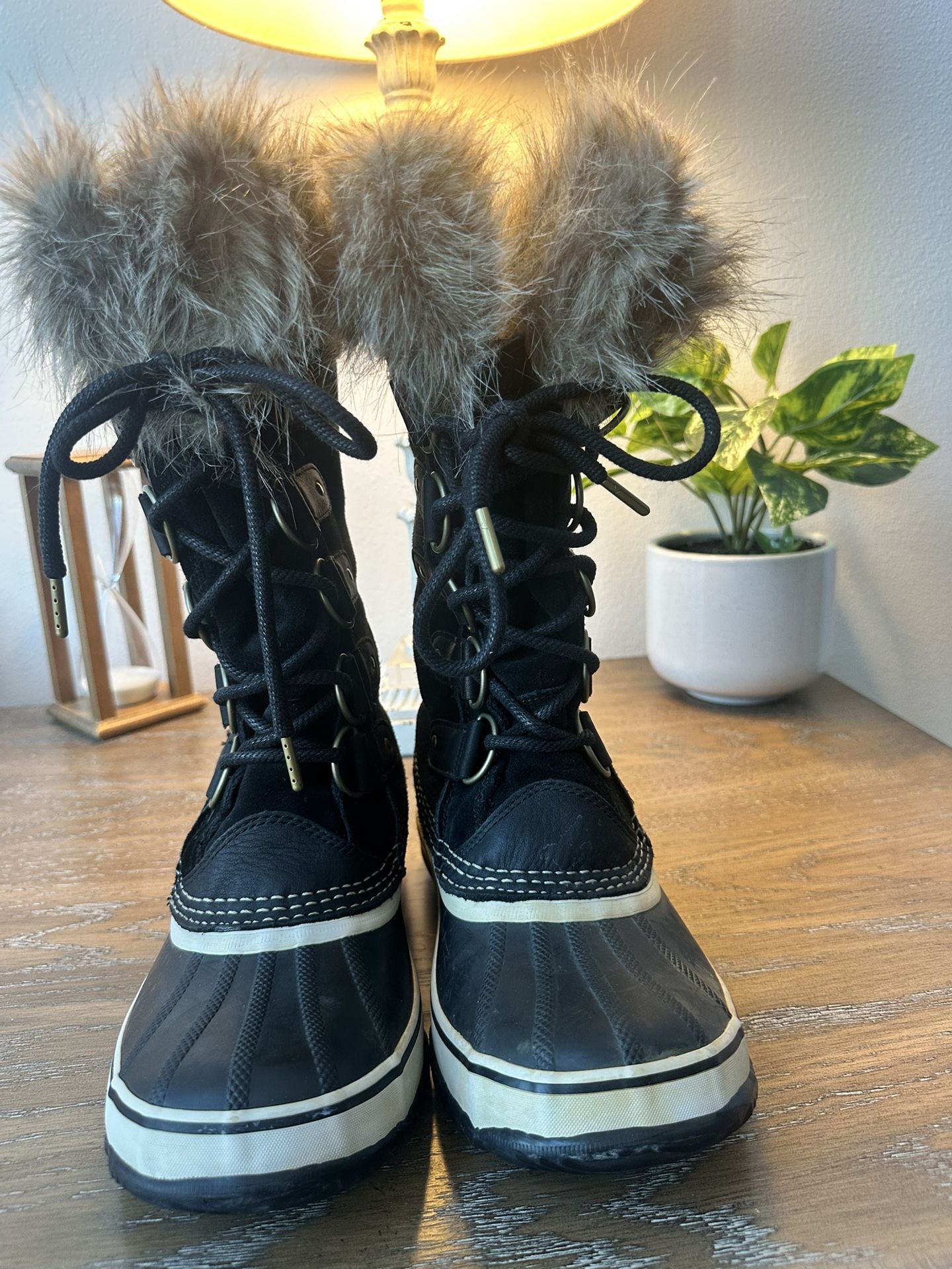 SOREL BOOTS!