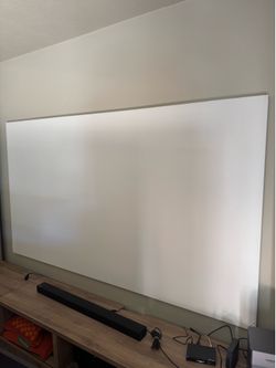 Projector Screen