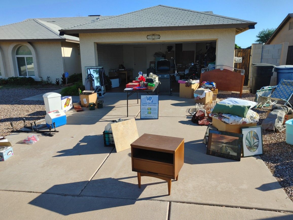 All items are make reasonable offer.
Bike Rack with trailer hitch, with spring wheel tie downs - best offer
Solid Lead Fireproof 4 Drawer File Cab