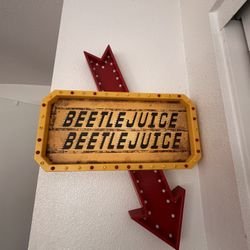 beetle juice light up sign 